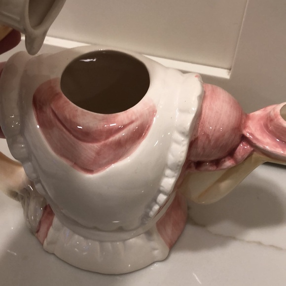 Vintage Waitress Teapot - Picture 2 of 4